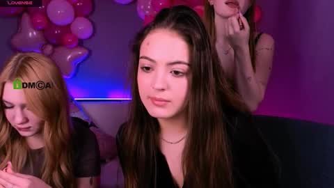 Mary online show from February 12, 8:37 pm