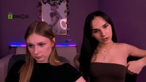 Mary online show from February 25, 8:29 pm