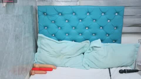 Snapshot of mary_mood_ chatting on October 25, 10:45 am  Mary Moon  online show from October 25, 10:45 am