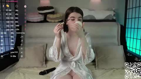 Mary online show from September 14, 12:10 am