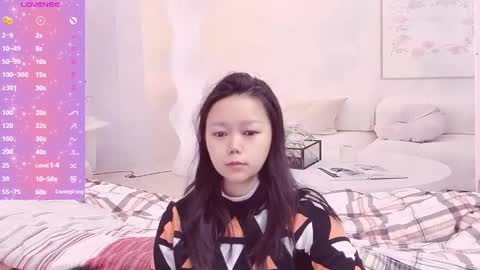 mary_uu online show from March 7, 12:37 am
