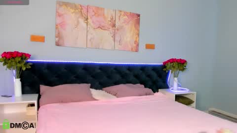 Mary online show from March 8, 2:04 am