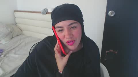Snapshot of maryam_arabicmilk chatting on January 22, 8:06 pm maryam_arabicmilk online show from January 22, 8:06 pm