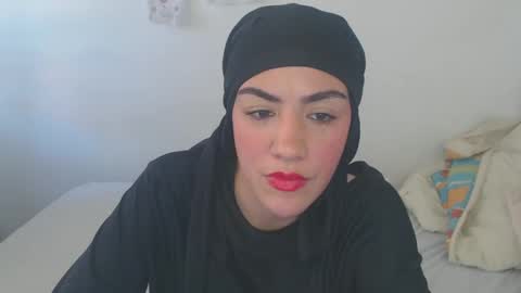 Snapshot of maryam_arabicmilk chatting on March 8, 2:30 pm maryam_arabicmilk online show from March 8, 2:30 pm