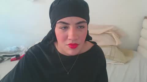 Snapshot of maryam_arabicmilk chatting on March 11, 7:14 pm maryam_arabicmilk online show from March 11, 7:14 pm