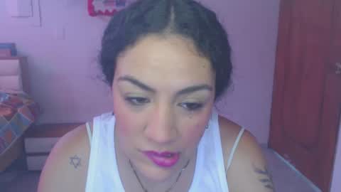 Snapshot of maryam_arabicmilk chatting on October 6, 3:31 pm maryam_arabicmilk online show from October 6, 3:31 pm