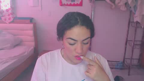 Snapshot of maryam_arabicmilk chatting on October 10, 4:06 pm maryam_arabicmilk online show from October 10, 4:06 pm