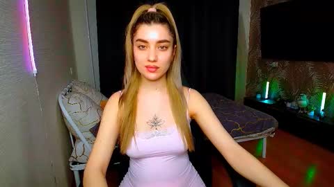 maryam online show from March 26, 12:33 pm