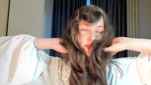 Maryann online show from June 19, 2:54 pm