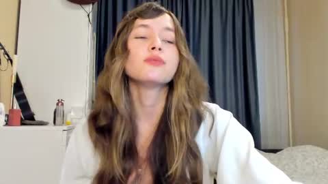 Maryann online show from July 31, 3:22 pm