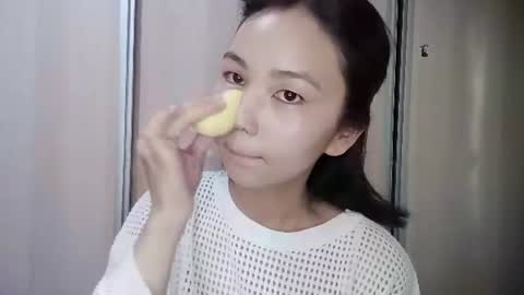Lily online show from June 18, 12:09 pm