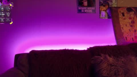     online show from February 19, 7:26 am