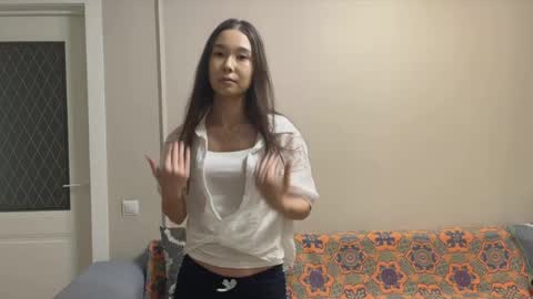 marybethaimone online show from April 30, 9:15 am