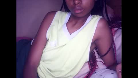 marycutie online show from March 23, 3:38 pm