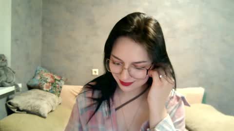 Stephie online show from November 22, 8:19 pm