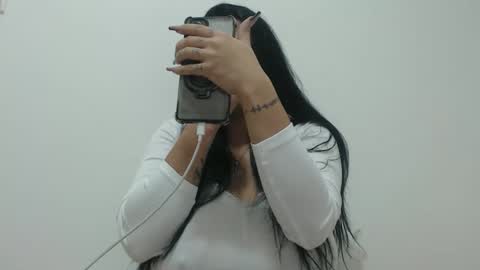 Snapshot of maryem199115 chatting on November 28, 3:14 pm maryem online show from November 28, 3:14 pm