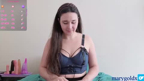 Snapshot of maryhillx chatting on September 28, 8:52 am MaryHill online show from September 28, 8:52 am