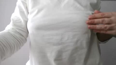 Maryil online show from March 8, 4:44 pm