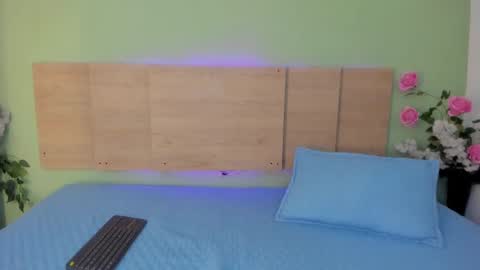 maryjane_bell online show from December 24, 2:10 am