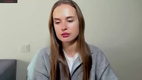 Mari online show from December 22, 9:28 am