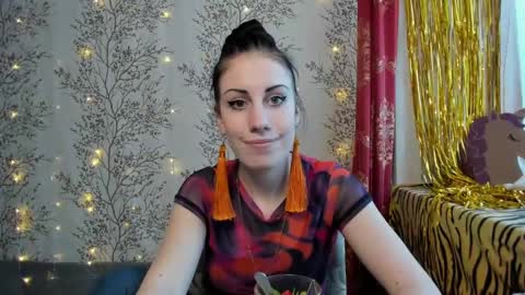 Mary Lou online show from January 20, 9:03 am
