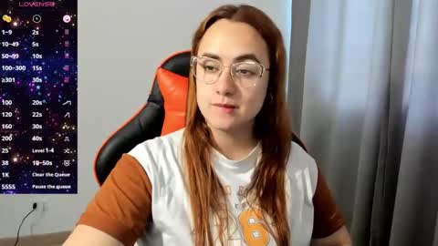 Dulce Maria online show from October 6, 10:18 pm