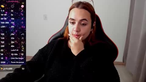 Dulce Maria online show from October 29, 2:58 am