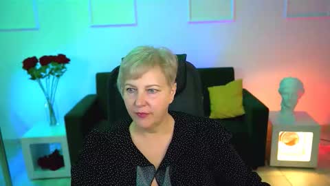 Snapshot of marymogan chatting on October 16, 4:46 am marymogan online show from October 16, 4:46 am