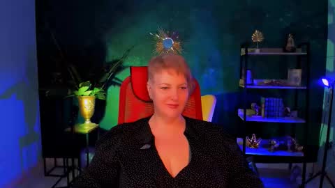 Snapshot of marymogan chatting on November 7, 8:47 am marymogan online show from November 7, 8:47 am