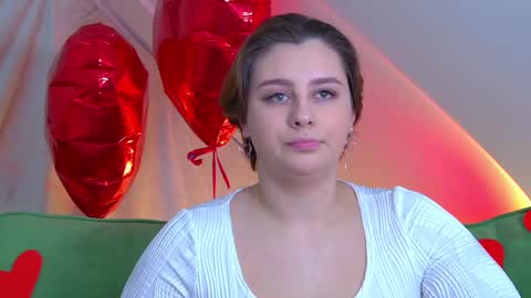 Snapshot of marymurrays chatting on February 17, 6:37 pm MaryMurrays online show from February 17, 6:37 pm