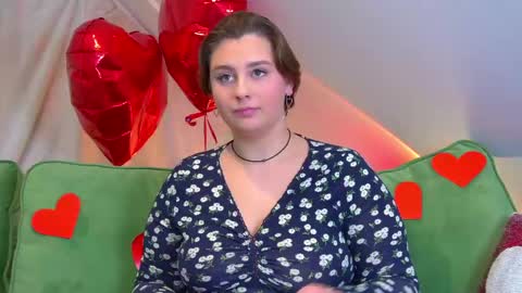 Snapshot of marymurrays chatting on February 18, 12:48 am MaryMurrays online show from February 18, 12:48 am