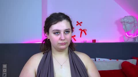 Snapshot of marymurrays chatting on February 16, 6:59 pm MaryMurrays online show from February 16, 6:59 pm