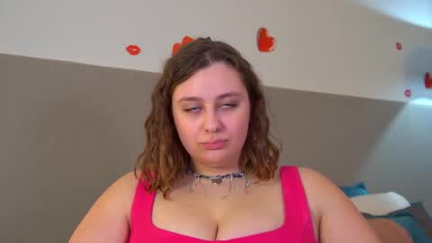 Snapshot of marymurrays chatting on March 11, 7:03 am MaryMurrays online show from March 11, 7:03 am