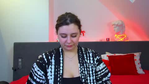 Snapshot of marymurrays chatting on March 19, 6:39 am MaryMurrays online show from March 19, 6:39 am