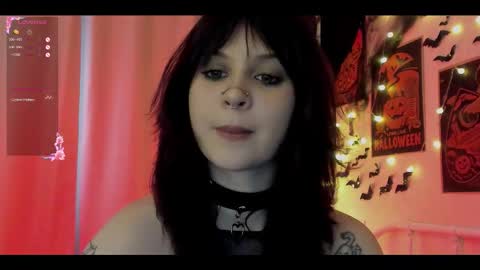 Snapshot of marynixoxo chatting on October 29, 8:16 am Mary x online show from October 29, 8:16 am