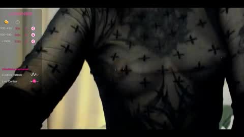 Snapshot of marynixoxo chatting on November 6, 4:02 am Mary x online show from November 6, 4:02 am