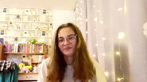 Snapshot of masakogowdy chatting on March 17, 12:08 pm Kelly online show from March 17, 12:08 pm