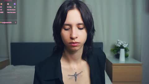 Emily online show from February 17, 8:59 pm