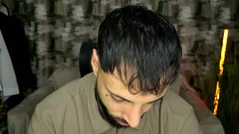 masculineguy69 online show from February 14, 7:54 pm