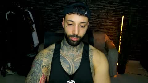 masculineguy69 online show from March 3, 7:09 pm