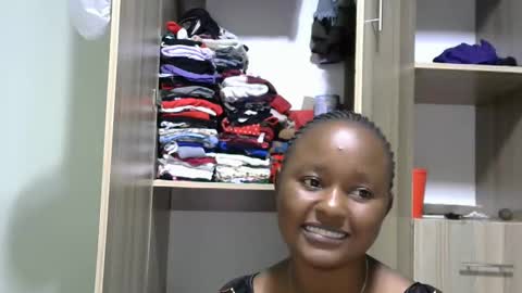 Snapshot of maseratty chatting on January 29, 8:56 pm Cate online show from January 29, 8:56 pm