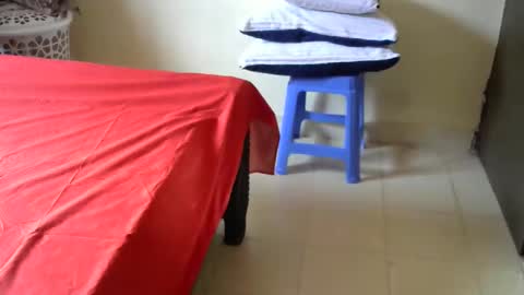 Cate online show from February 17, 8:22 am