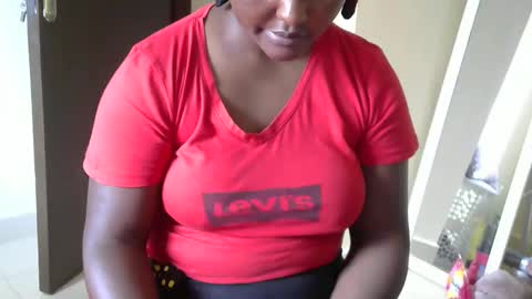 Cate online show from February 23, 9:39 am