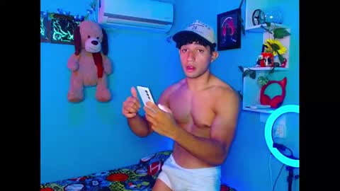 Snapshot of mask_david chatting on October 17, 3:03 pm mask_david online show from October 17, 3:03 pm