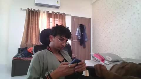 Mask Boy online show from November 25, 3:50 am