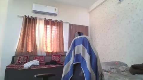 Mask Boy online show from November 27, 3:41 am