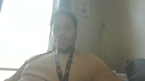 Snapshot of masked185272 chatting on October 10, 6:07 pm masked185272 online show from October 10, 6:07 pm