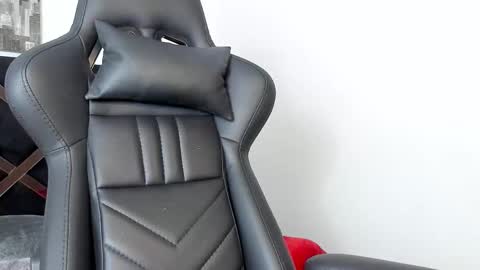 Scarlet  online show from February 13, 7:43 pm