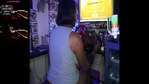 maskedmilf822397 online show from October 26, 6:30 am