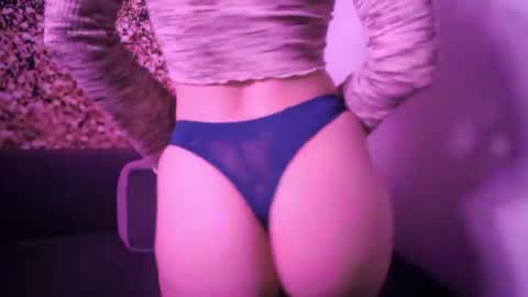 maskedseductress724 online show from June 22, 10:07 pm